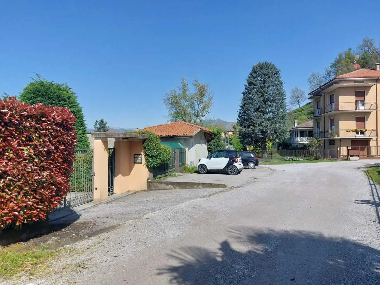 appartamento-in-vendita-castello-di-brianza-esterno (3)