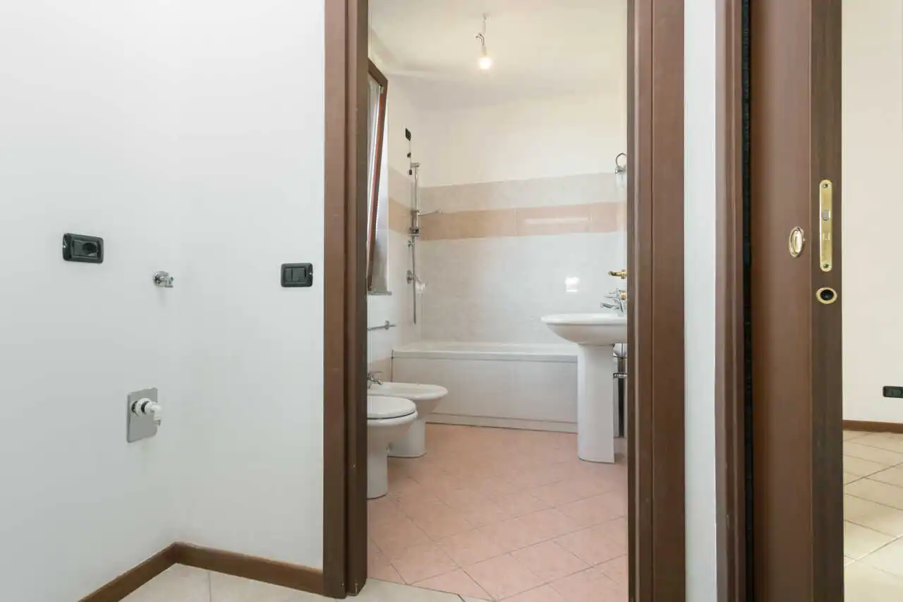 appartamento-a-busnago-ultimo-piano-in-vendita 15