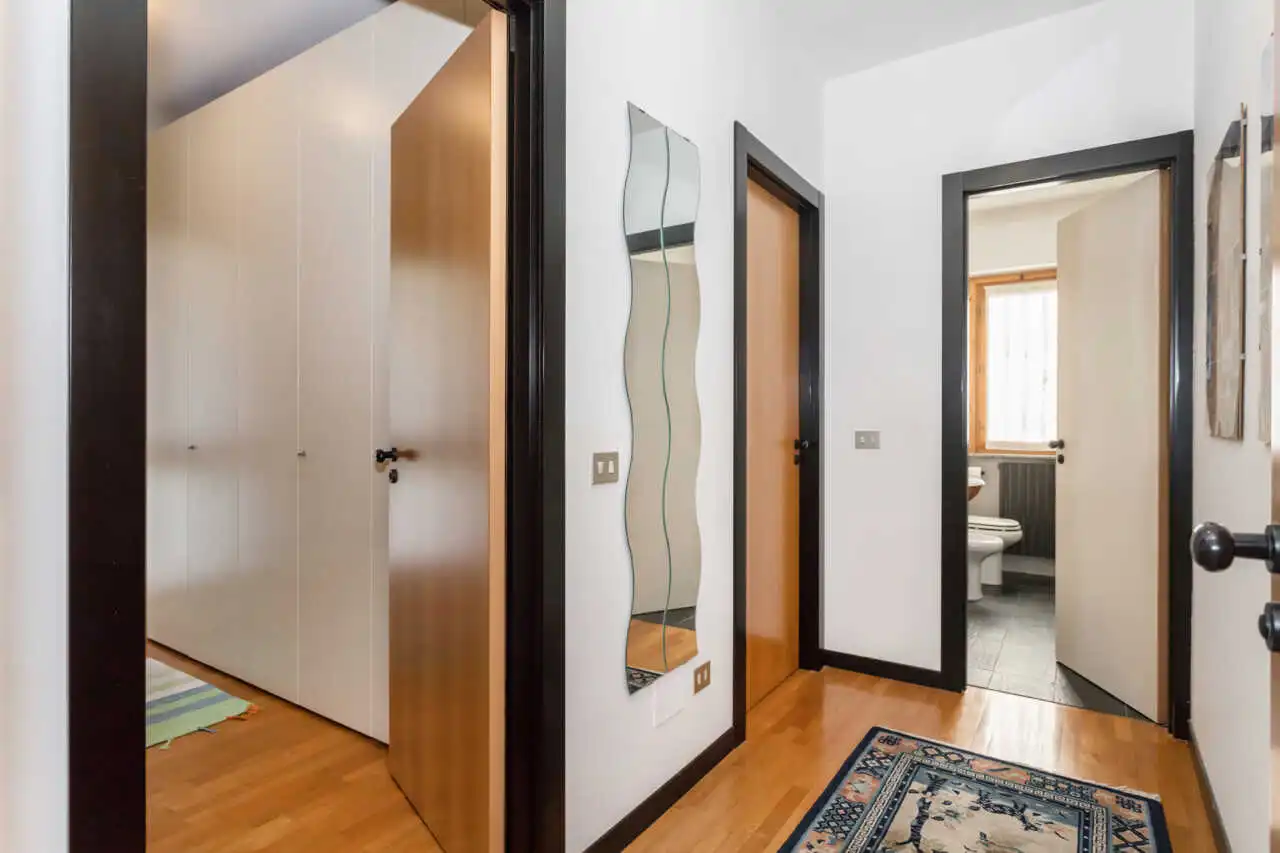 appartamento-in-vendita-a-merate-ultimo-piano-casa&style-immobiliare-milano-e-brianza (28)
