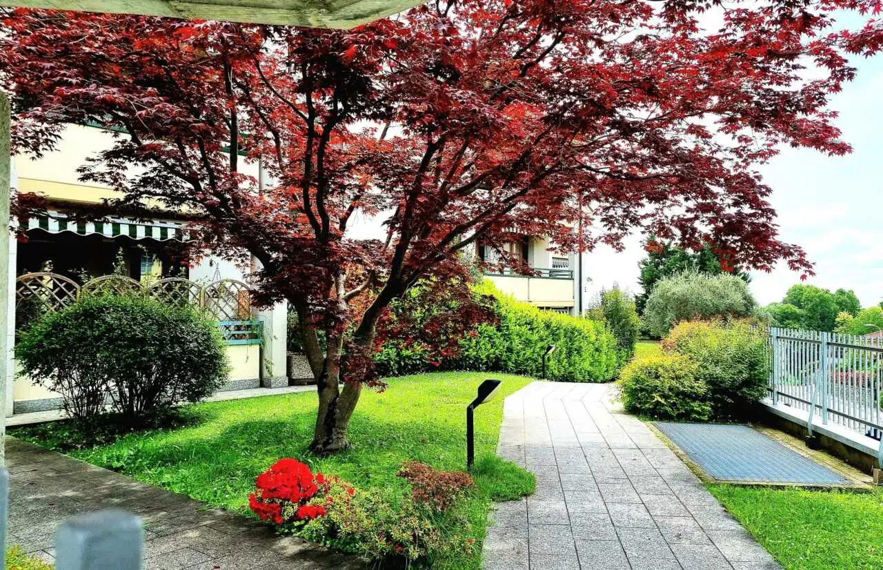 appartamento-in-vendita-a-merate-ultimo-piano-casa&style-immobiliare-milano-e-brianza (3)