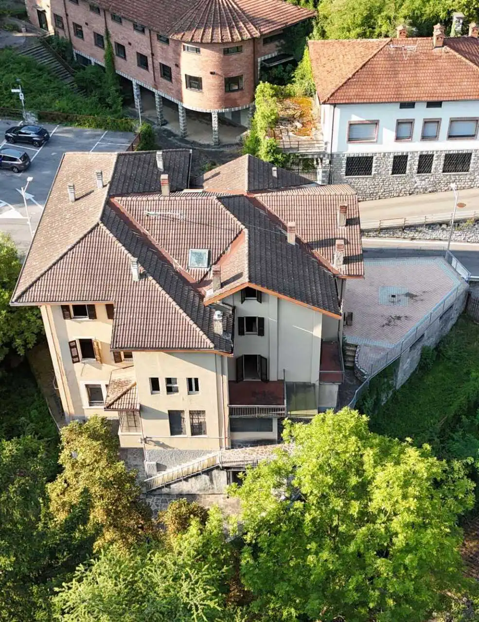 palazzina-in-vendita-a-gaverina-terme-valle-cavallina-bergamo-agenzia-immobiliare-Milano-Brianza-Casa&Style (14)