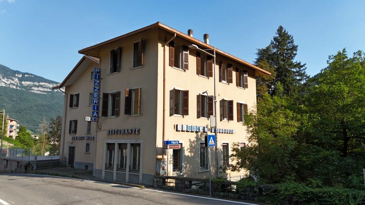palazzina-in-vendita-a-gaverina-terme-valle-cavallina-bergamo-agenzia-immobiliare-Milano-Brianza-Casa&Style (18)