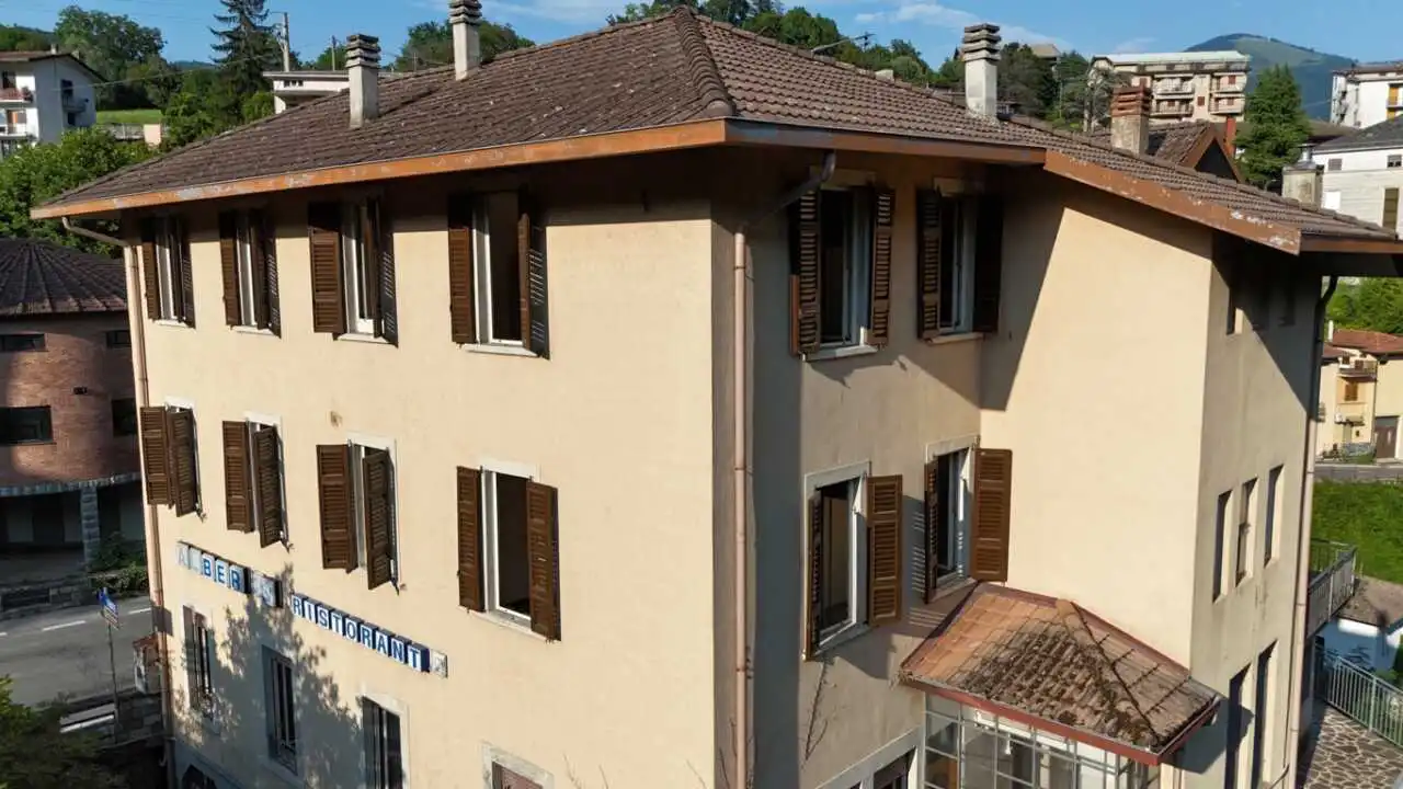 palazzina-in-vendita-a-gaverina-terme-valle-cavallina-bergamo-agenzia-immobiliare-Milano-Brianza-Casa&Style (20)