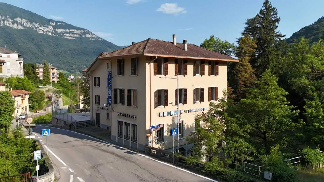 palazzina-in-vendita-a-gaverina-terme-valle-cavallina-bergamo-agenzia-immobiliare-Milano-Brianza-Casa&Style (4)