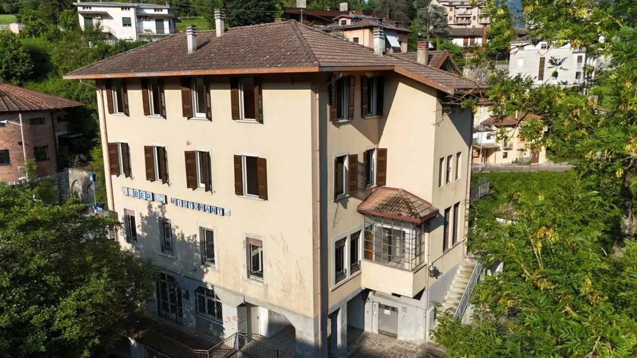 palazzina-in-vendita-a-gaverina-terme-valle-cavallina-bergamo-agenzia-immobiliare-Milano-Brianza-Casa&Style (6)