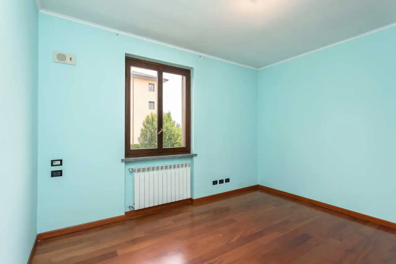 bellusco-casa-indipendente-con-2-appartamenti-e-area-edificabile-agenzia-immobiliare-milano-brianza-casa&style (18)