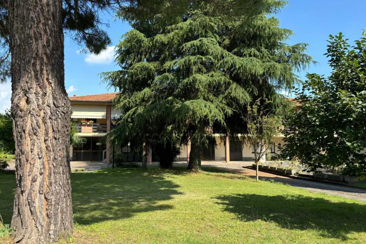vendita-bellusco-palazzina-terra-cielo-agenzia-immobiliare-milano-brianza-casa&style (11)