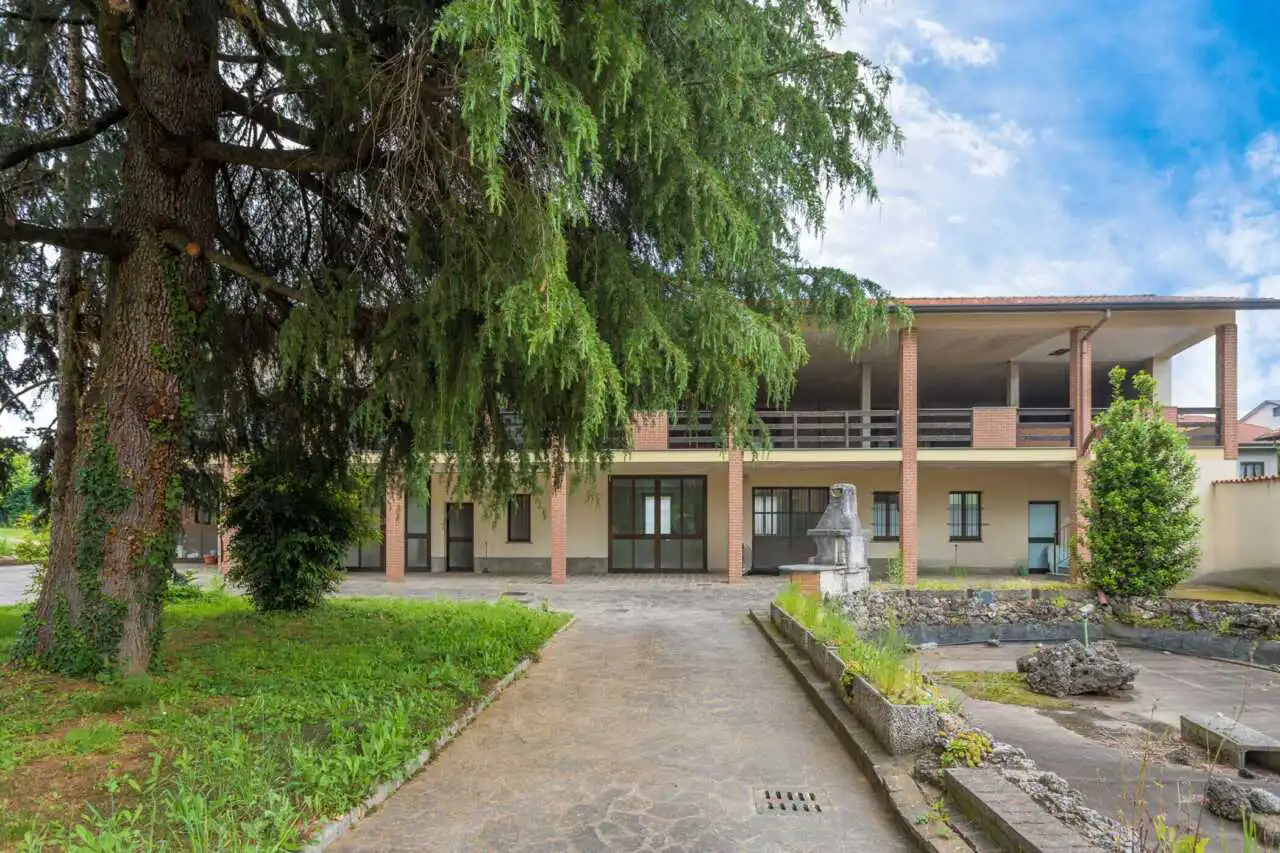 vendita-bellusco-palazzina-terra-cielo-agenzia-immobiliare-milano-brianza-casa&style (5)