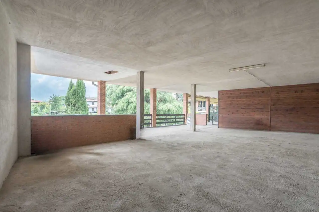 vendita-bellusco-palazzina-terra-cielo-lotto-C-agenzia-immoviliare-milano-brianza-casa&style (4)