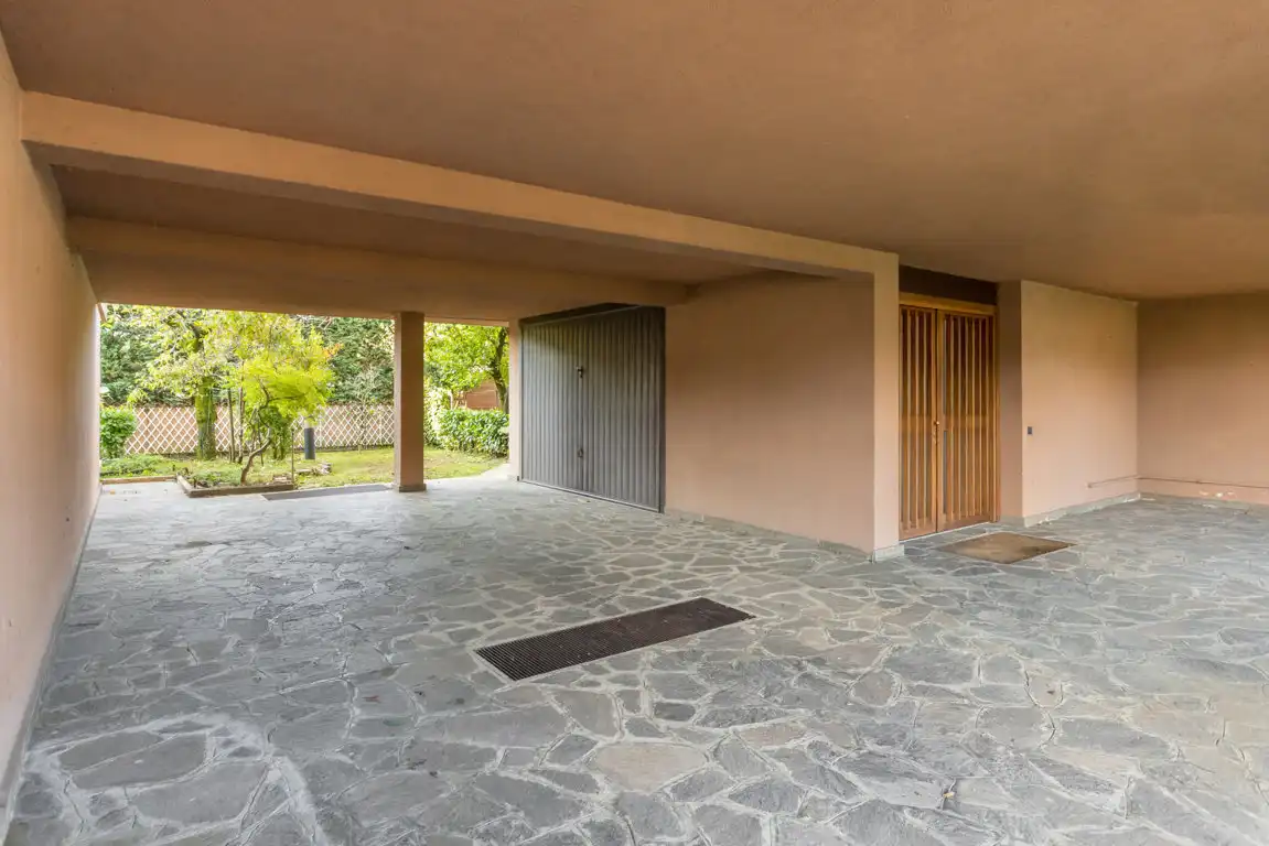 villa-in-vendita-a-concorezzo-agenzia-immobiliare-ca (11)