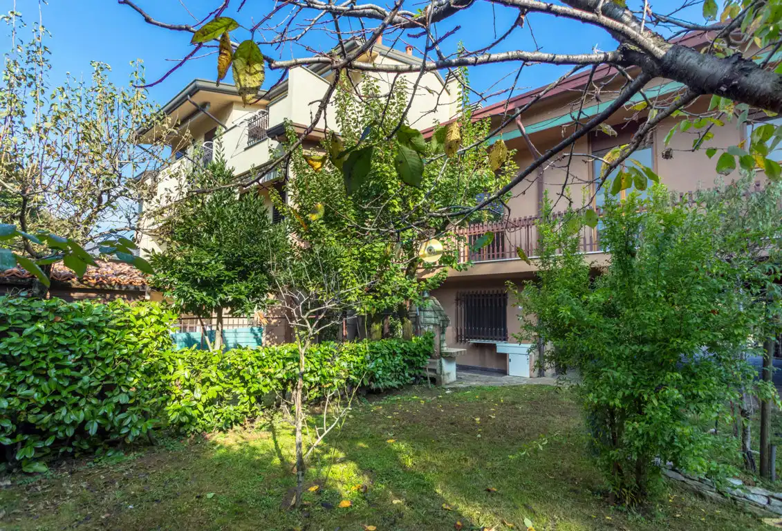 villa-in-vendita-a-concorezzo-agenzia-immobiliare-ca (15)