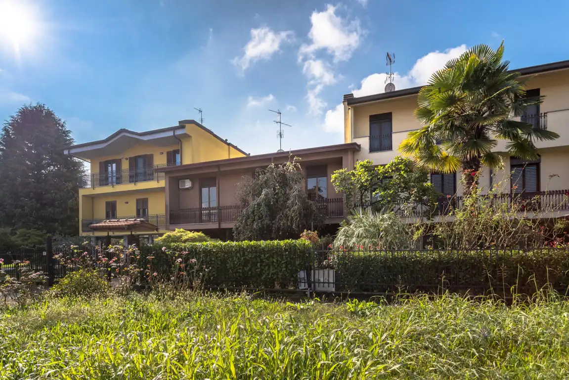villa-in-vendita-a-concorezzo-agenzia-immobiliare-ca (2)