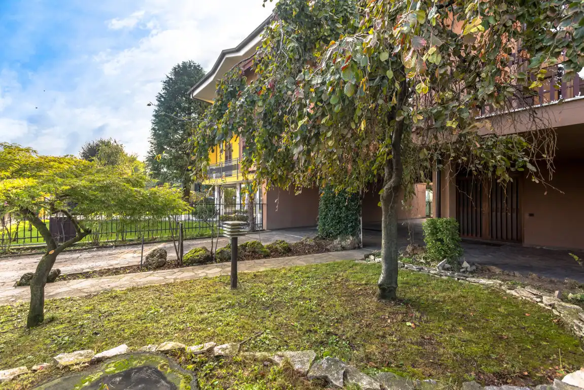 villa-in-vendita-a-concorezzo-agenzia-immobiliare-ca (4)