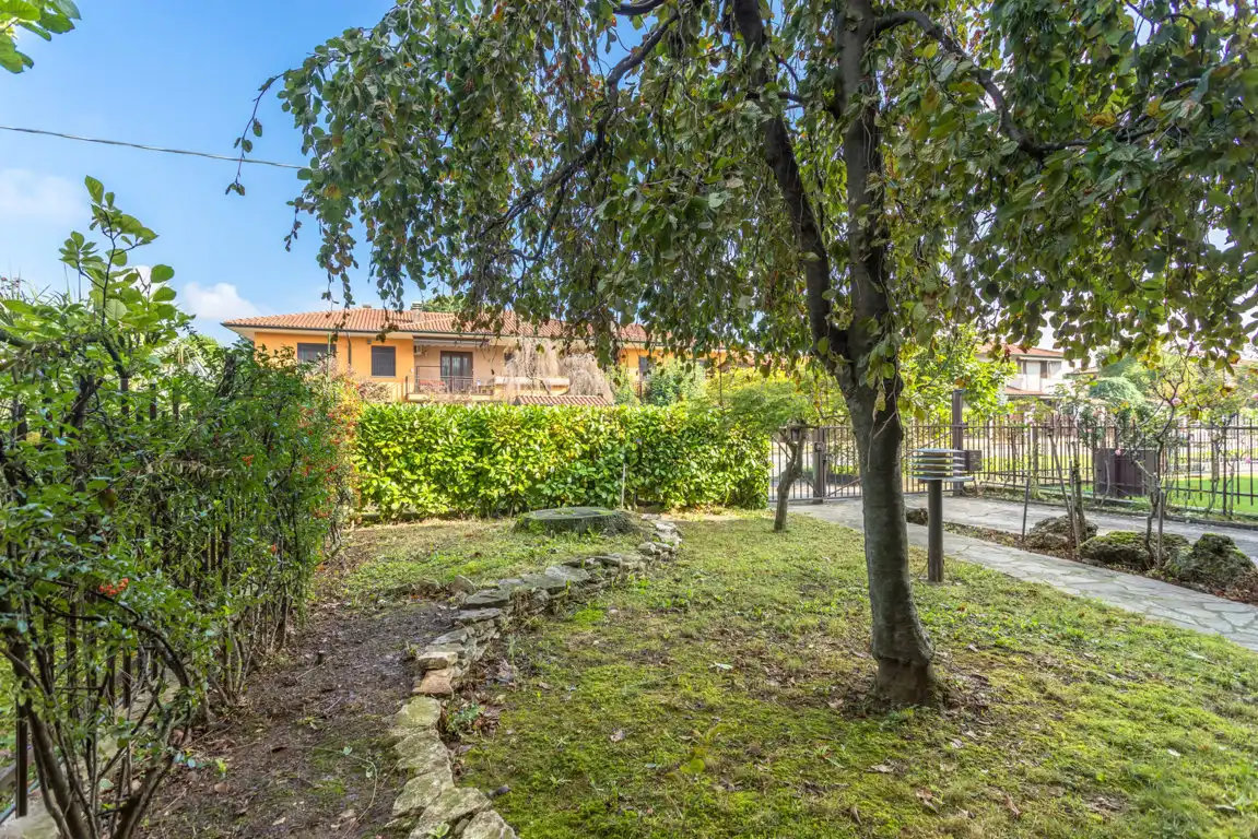 villa-in-vendita-a-concorezzo-agenzia-immobiliare-ca (6)