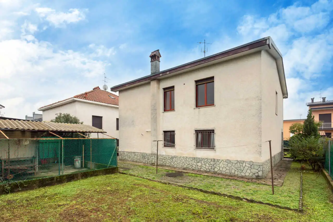 villa-cornate-d-adda-vendita-agenzia-immobiliare-milano-e-brianza-casa&style-33