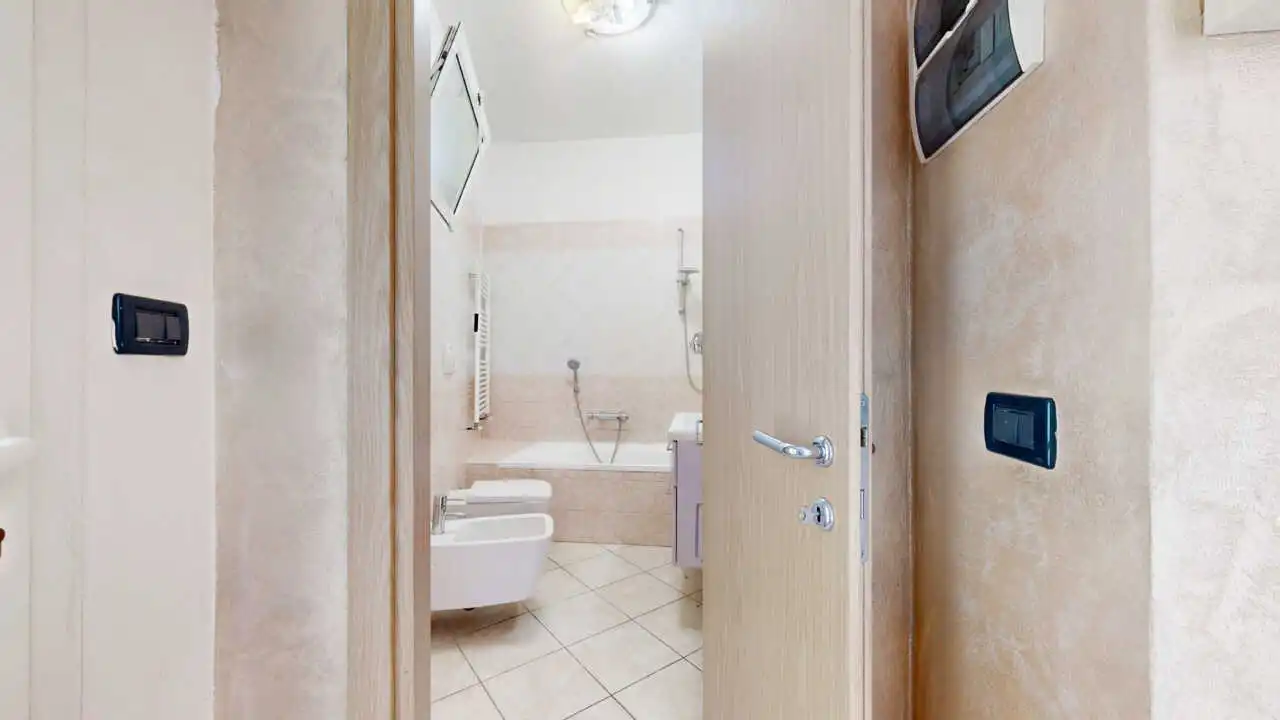 villa-a-cusano-milanino-in-vendita-porzione-bifamiliare-casa&style-agenzia-immobiliare-milano-brianza-15