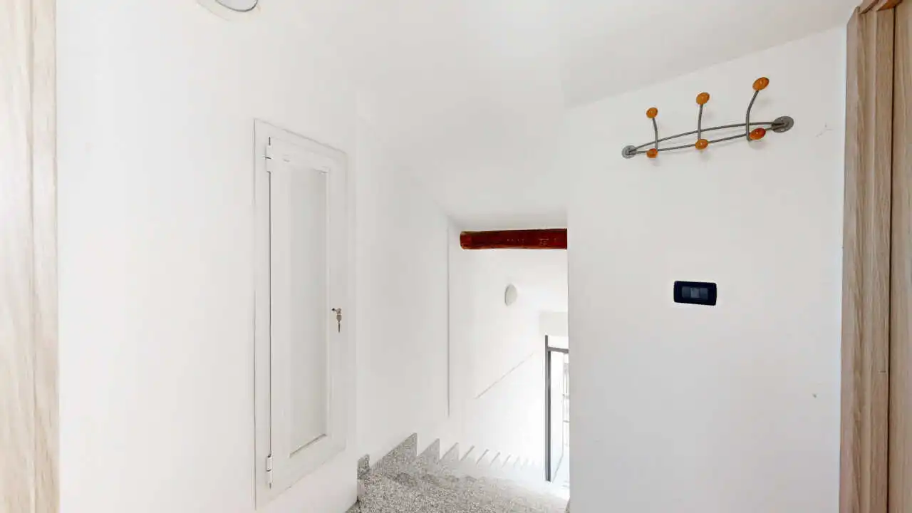 villa-a-cusano-milanino-in-vendita-porzione-bifamiliare-casa&style-agenzia-immobiliare-milano-brianza-32
