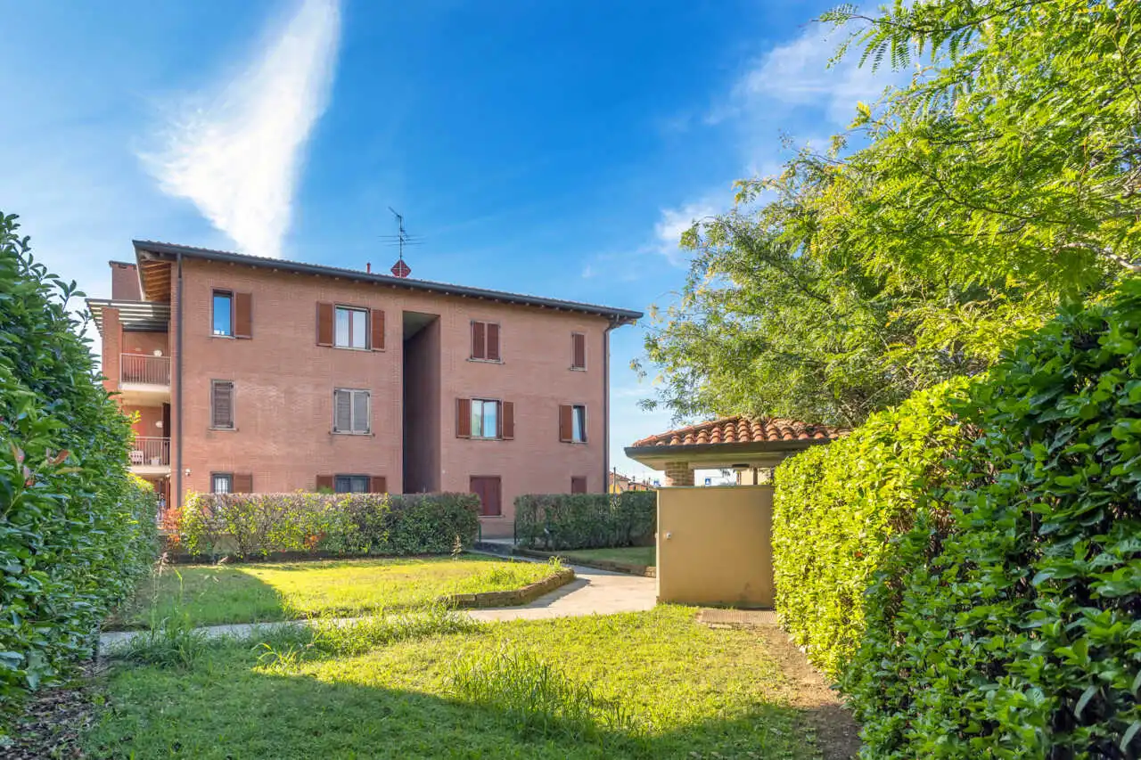 appartamento-a-busnago-in-vendita-ultimo-piano-3-locali-agenzia-casa&style-33