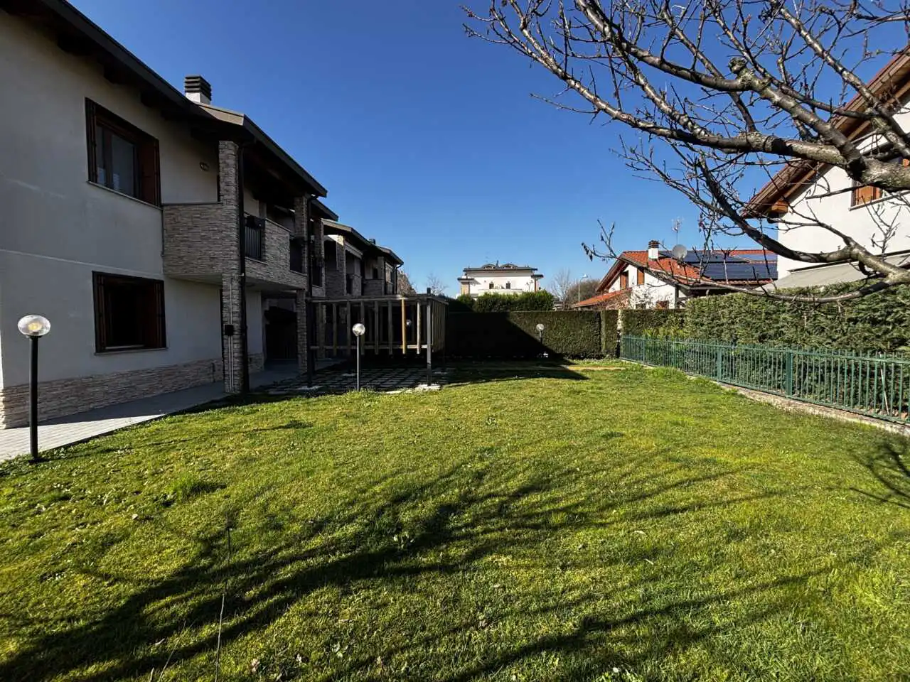 appartamento-con-giardino-a-cambiago-in-vendita-agenzia-immobiliare-milano-e-brianza-casa&style (4)