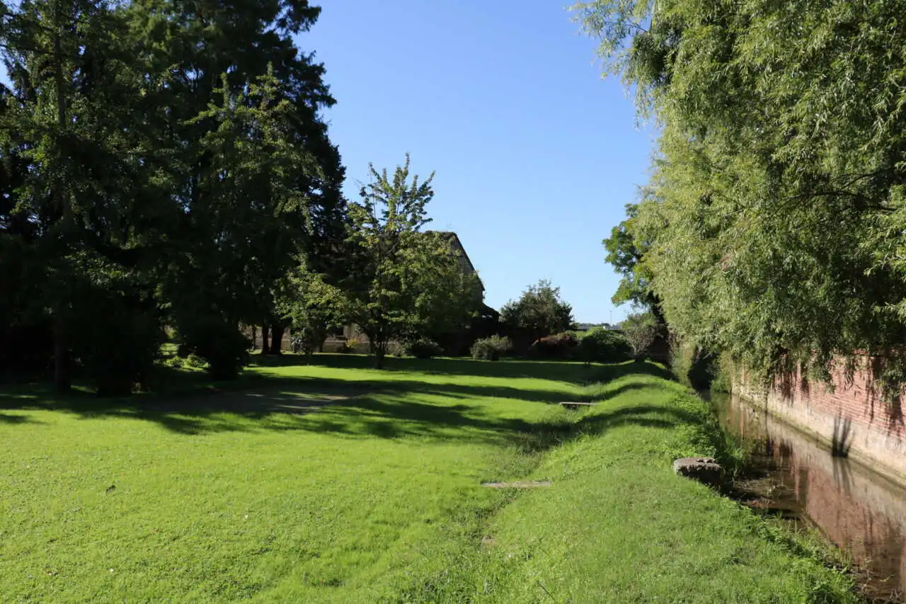 villa-d-epoca-con-parco-in-vendita-milano-zibido-san-giacomo-casa&style-agenzia-immobiliare-milano-brianza (13)