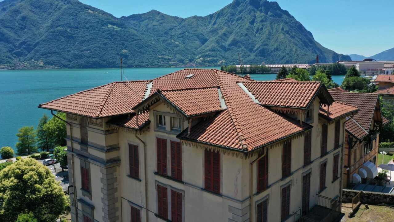 agente-immobiliare-esperto-nella-vendita-di-ville-di-pregio-angelo-acquafresca-casa&style-agenzia-immobiliare-milano-e-brianza