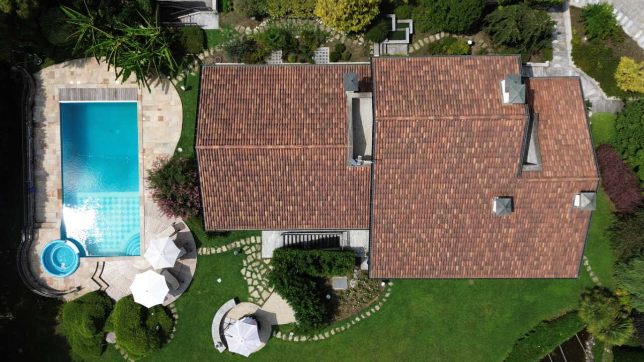 agente-immobiliare-esperto-nella-vendita-di-ville-di-pregio-angelo-acquafresca-casa&style-agenzia-immobiliare-milano-e-brianza
