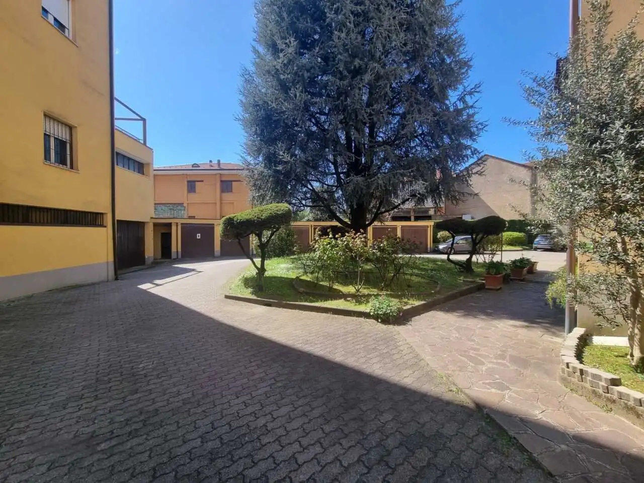 appartamento-a-vimercate-in-vendita-trilocale-monza-e-brianza-casa&style-agenzia-immobiliare (11)