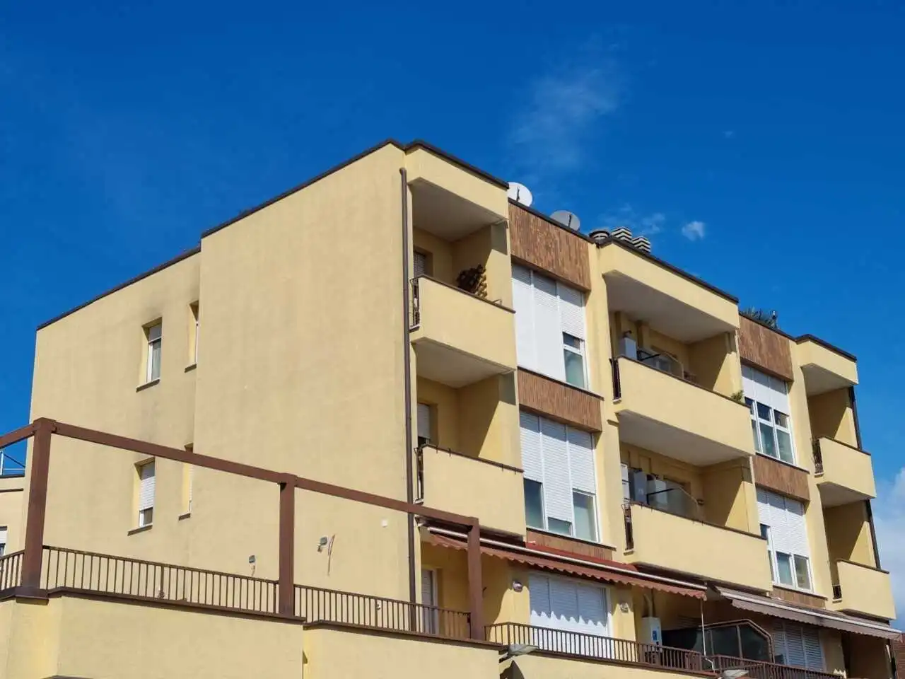 appartamento-a-vimercate-in-vendita-trilocale-monza-e-brianza-casa&style-agenzia-immobiliare (6)