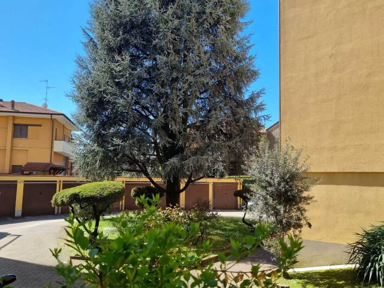 appartamento-a-vimercate-in-vendita-trilocale-monza-e-brianza-casa&style-agenzia-immobiliare (9)
