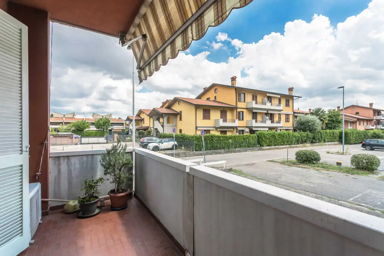 appartamento-in-vendita-a-brembate-bergamo-3-locali-con-box-agenzia-immobiliare-casa&style-milano-brianza (21)