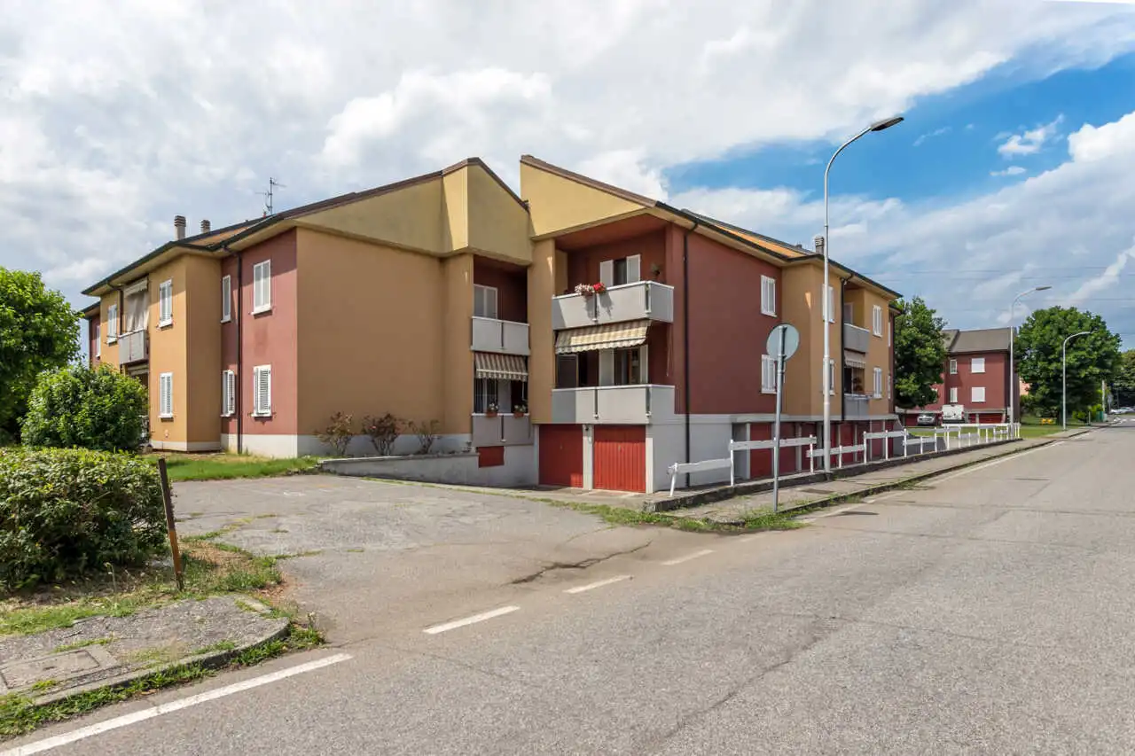 appartamento-in-vendita-a-brembate-bergamo-3-locali-con-box-agenzia-immobiliare-casa&style-milano-brianza (30)
