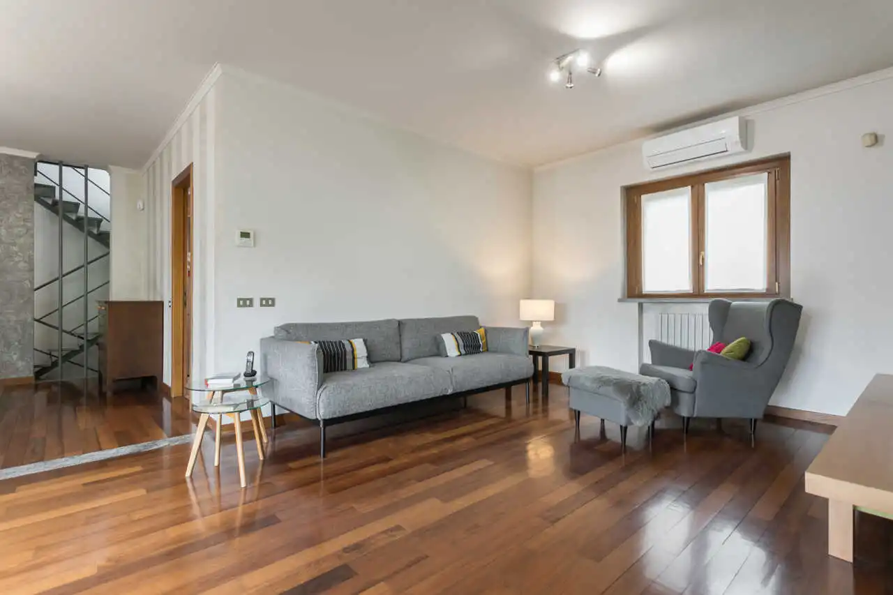 villa-a-cavenago-di-brianza-in-vendita-casa&style-immobiliare-milano-brianza-valutazioni-gratuite-10