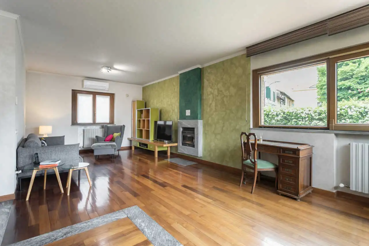 villa-a-cavenago-di-brianza-in-vendita-casa&style-immobiliare-milano-brianza-valutazioni-gratuite-9