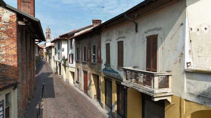 vimercate-centro-storico-complesso-immobiliare-investimento-casa&style-agenzia-immobiliare-milano-e-brianza