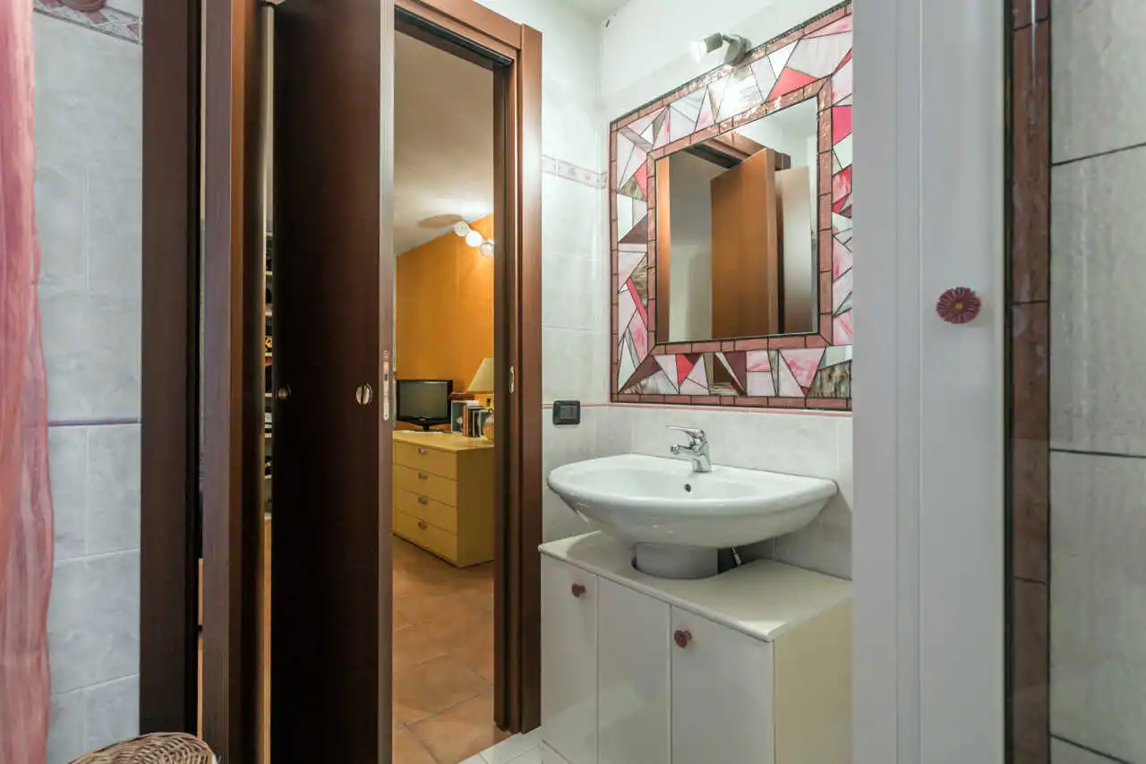 appartamento-con-giardino-di-500-mq-a-busnago-in-vendita-con-tavernaBUSNAGO-17