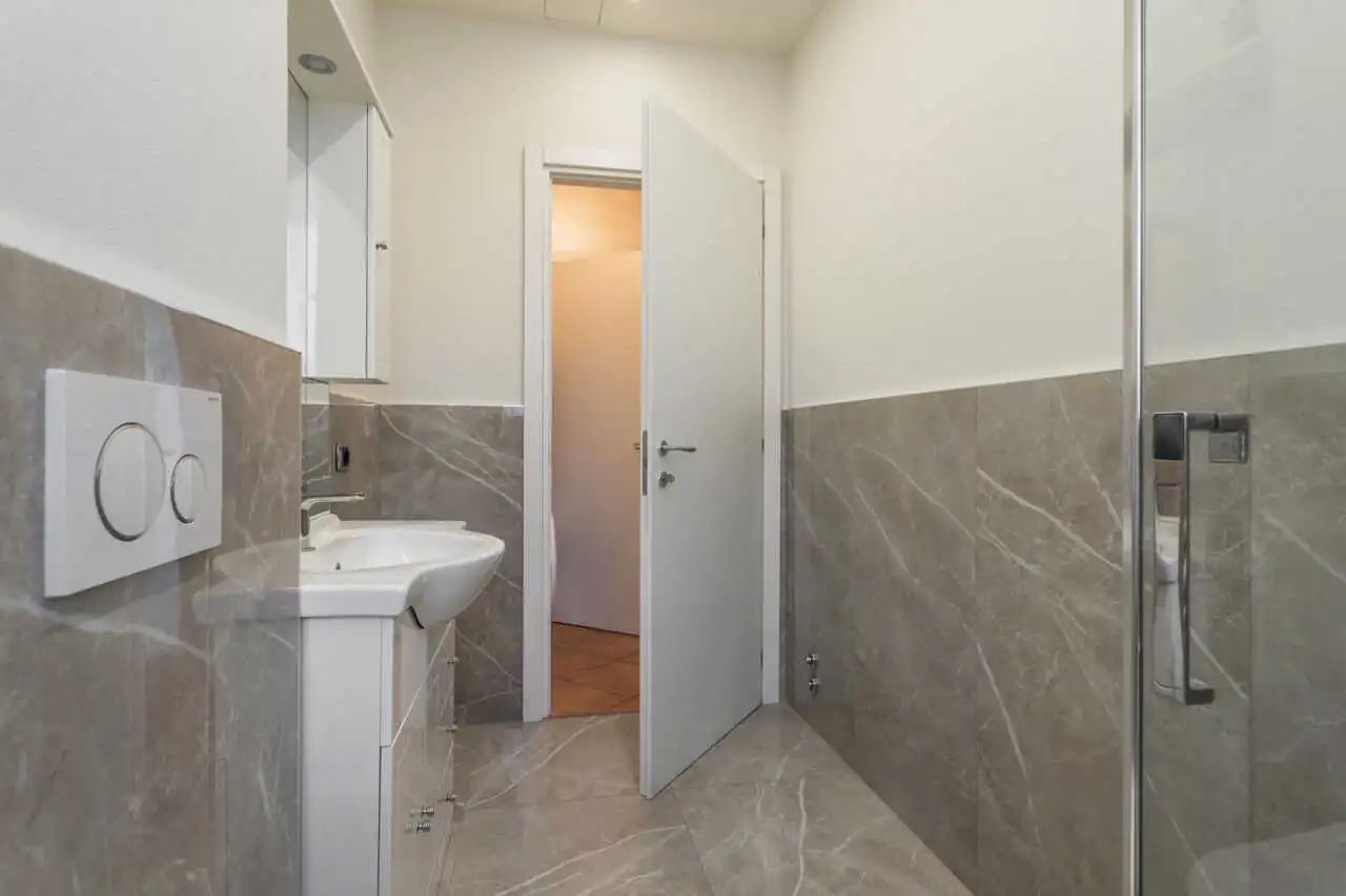 appartamento-con-giardino-di-500-mq-a-busnago-in-vendita-con-tavernaBUSNAGO-9