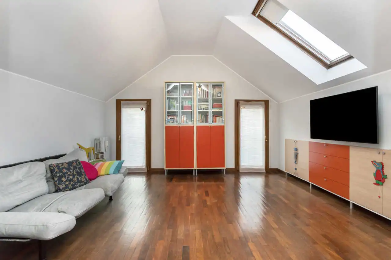 villa-a-cavenago-di-brianza-in-vendita-casa&style-immobiliare-milano-brianza-valutazioni-gratuite-48