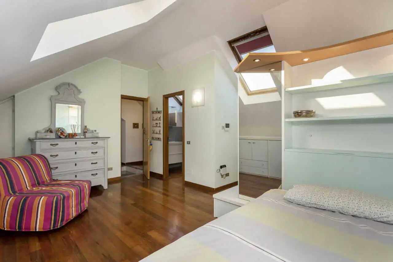 villa-a-cavenago-di-brianza-in-vendita-casa&style-immobiliare-milano-brianza-valutazioni-gratuite-50