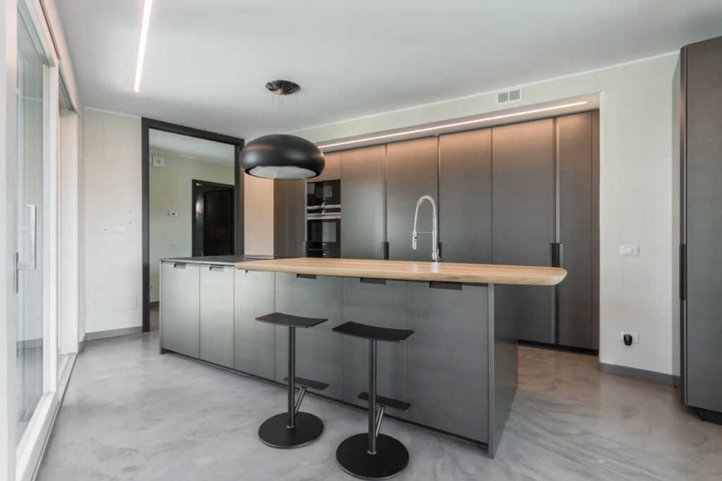 villa-con-piscina-a-carugate-stile-moderno-migliore-agenzia-immobiliare-milano-e-brianza-casa&style