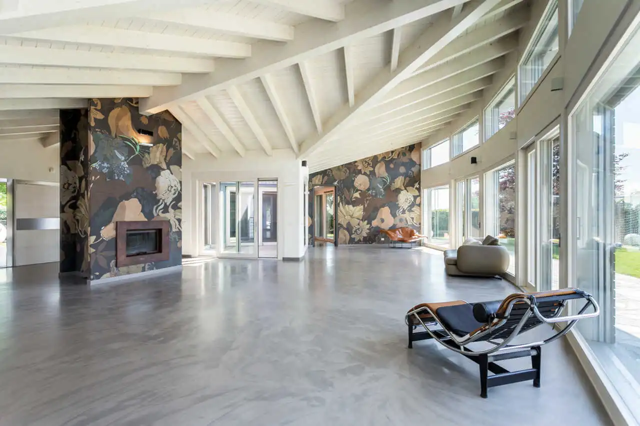 villa-con-piscina-a-carugate-stile-moderno-migliore-agenzia-immobiliare-milano-e-brianza-casa&style (2)