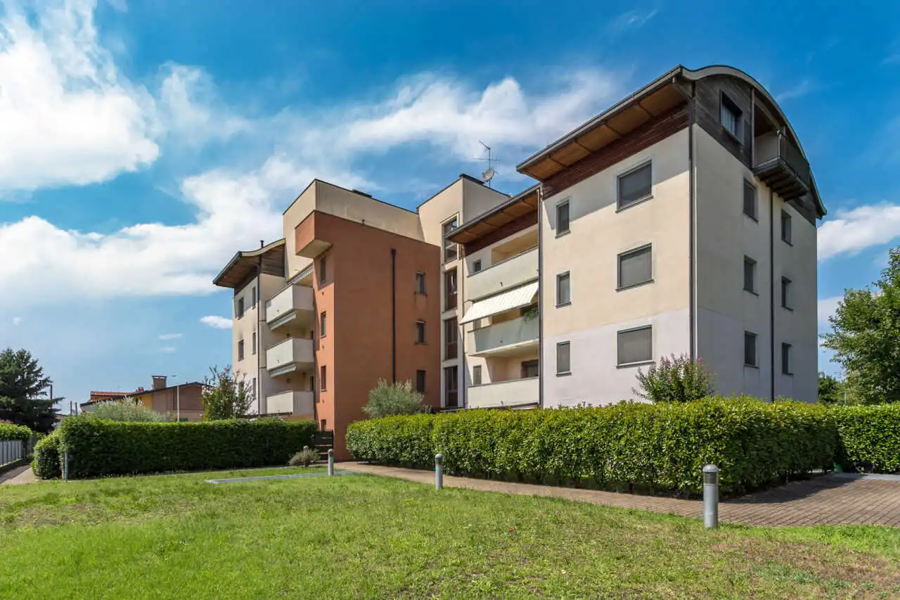 appartamento-a-cornate-dadda-casa-in-vendita-migliore-agenzia-immobiliare-milano-brianza-casa&style-valutazione-casa (30)