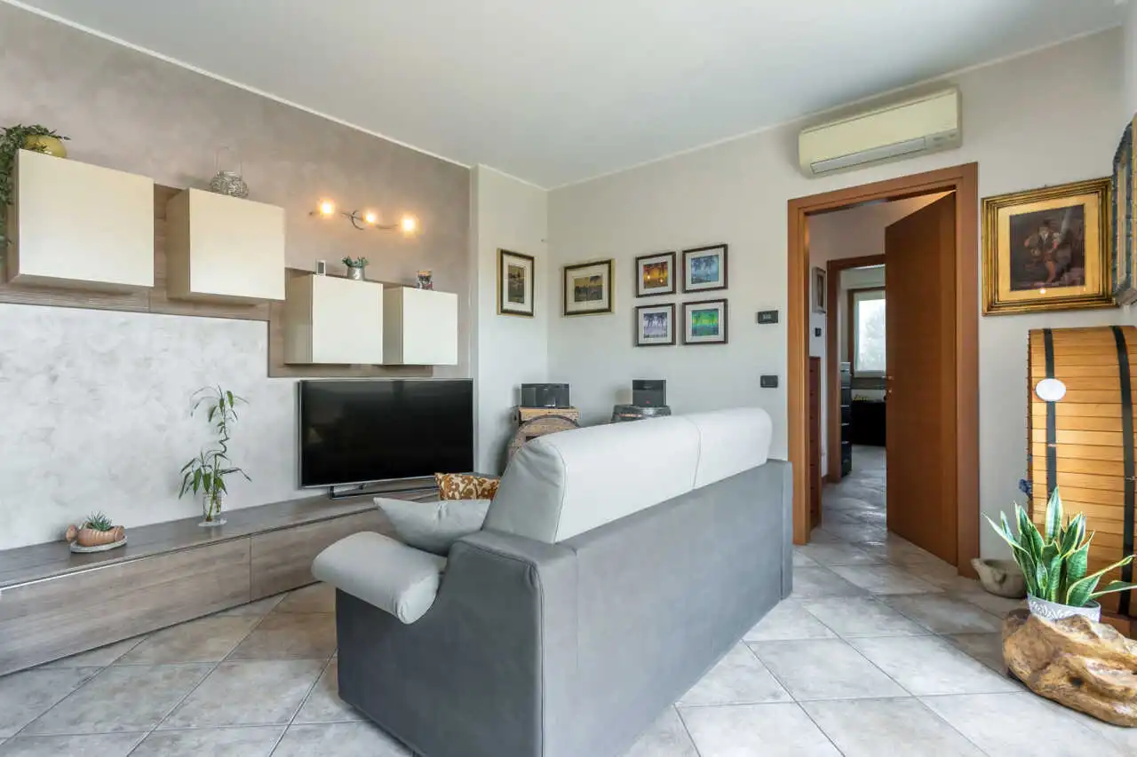 appartamento-a-cornate-dadda-casa-in-vendita-migliore-agenzia-immobiliare-milano-brianza-casa&style-valutazione-casa (7)