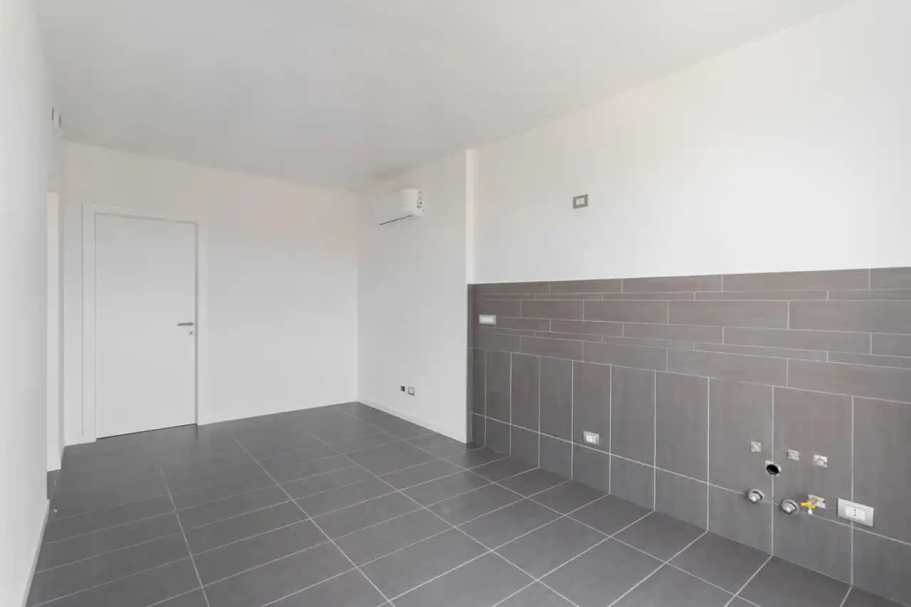 Appartamento a Lissone Monza e Brianza in Vendita 3 locali Duplex Piano 3 e 4 A13.3 22