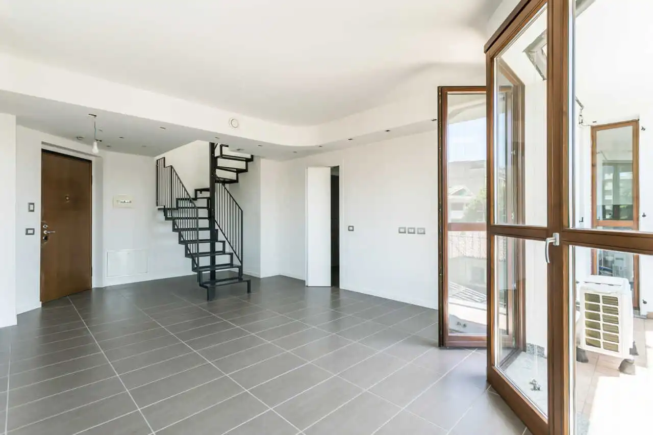 Appartamento a Lissone Monza e Brianza in Vendita 3 locali Duplex Piano 3 e 4 A13.3 6