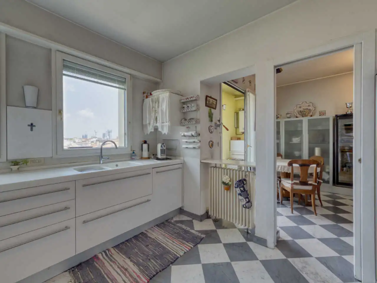 prestigioso-attico-a-milano-su-due-livelli-con-terrazzi-panoramici (7)