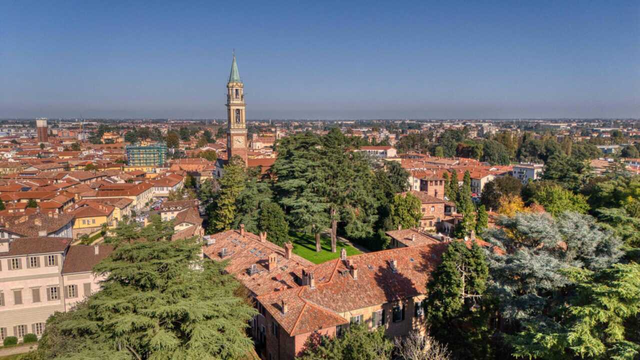 villa-d-epoca-Corbetta-agenzia-immobiliare-casa&style-drone-milano-brianza (13)